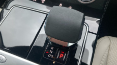 Land Rover Range Rover Velar 2.0 P400e SE 5dr Auto Estate